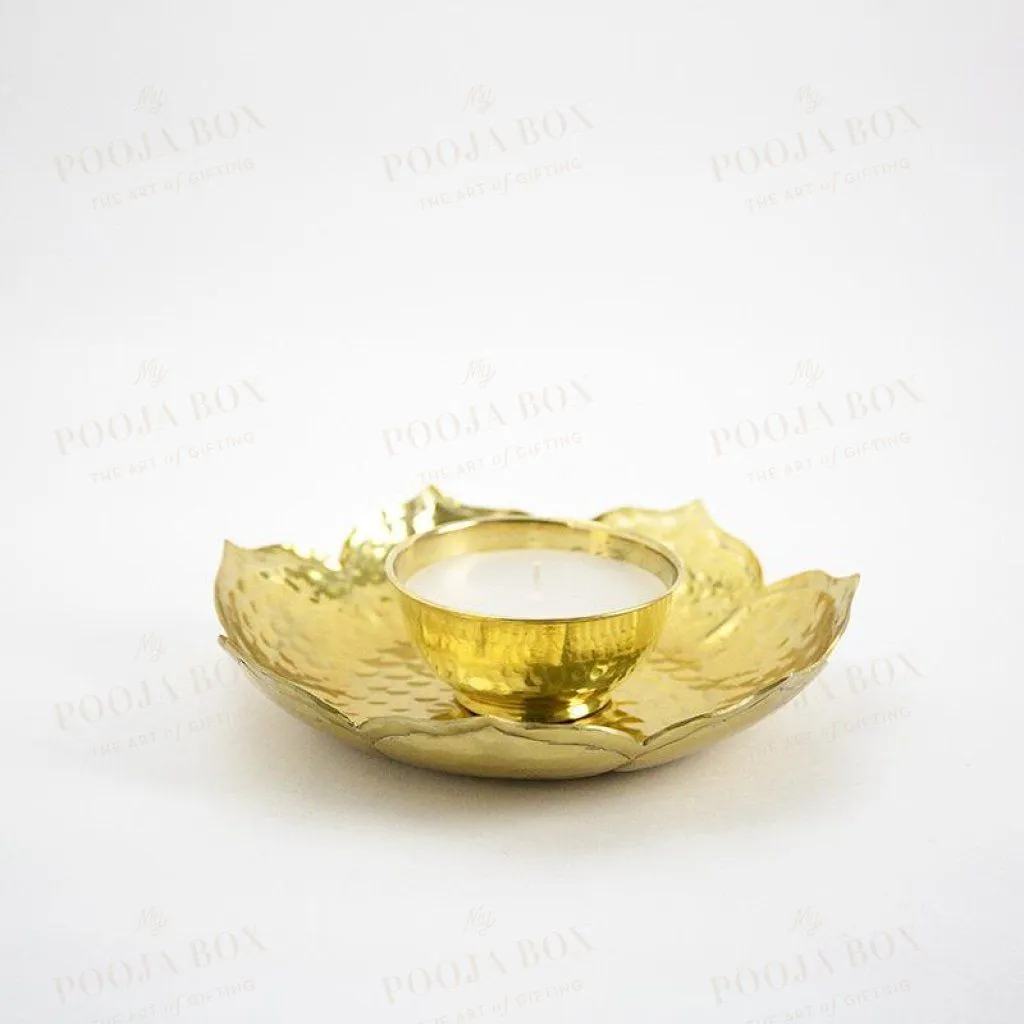 Alluring Golden Leafy Candle Showpiece