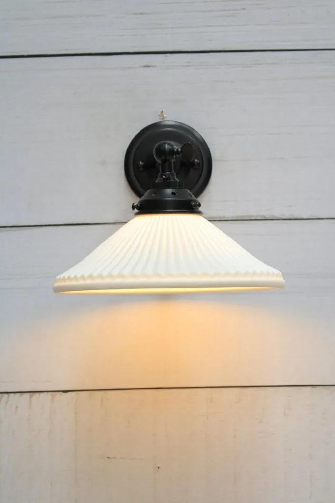 Florence Pleat Ceramic Wall Light