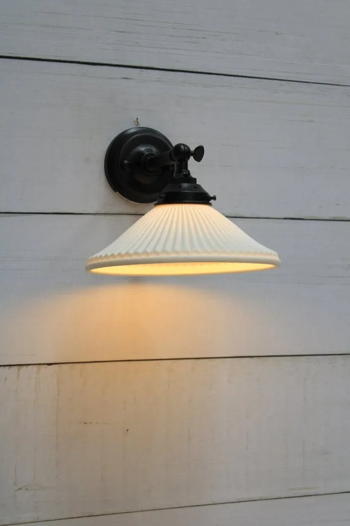 Florence Pleat Ceramic Wall Light