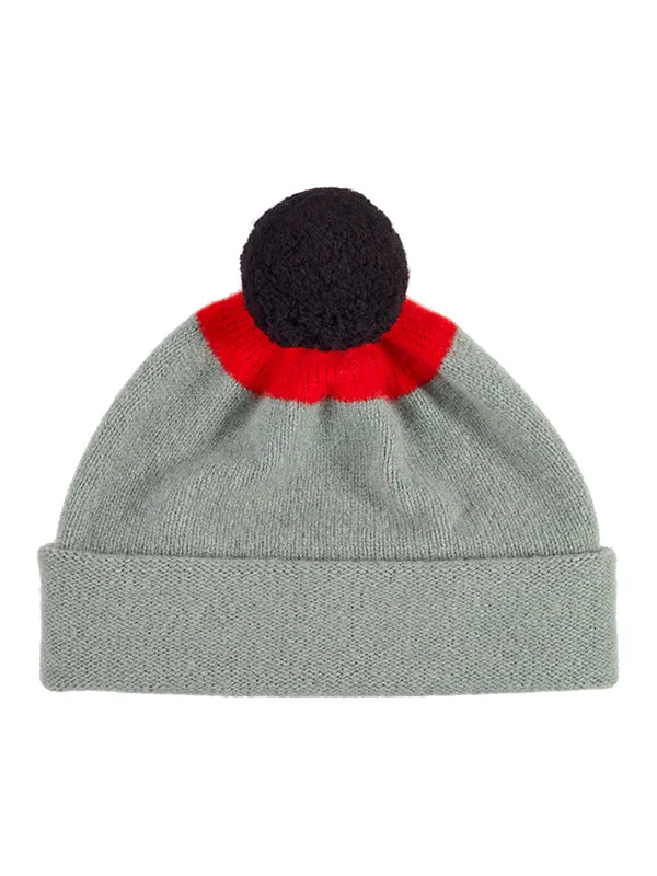 Top Spot Pompom Hat