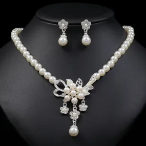 Women's Trendy Rhinestone Pearl Flower Pendant Necklace and Earrings Wedding Jewelry Set